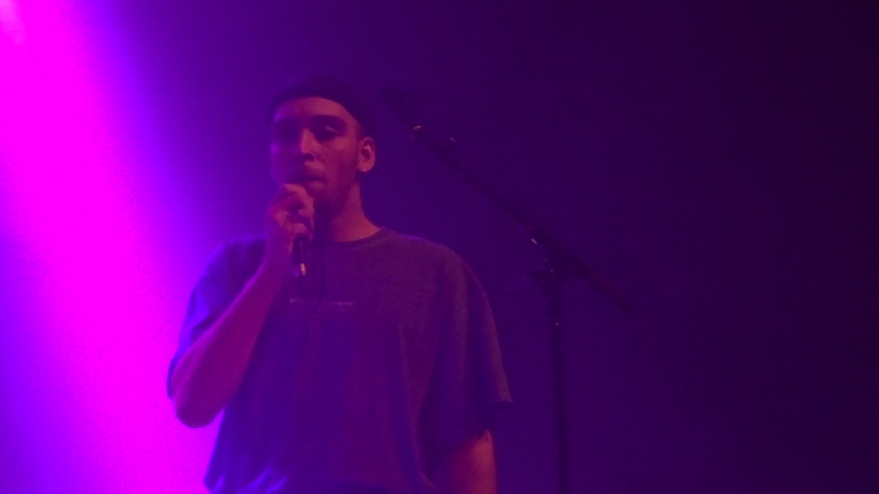 Aeris Roves (@AerisRoves)-Feel Me @villunderlondon, 29th October 2018 ...