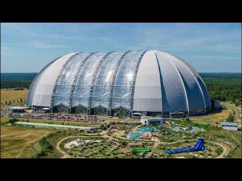 Тропический остров в