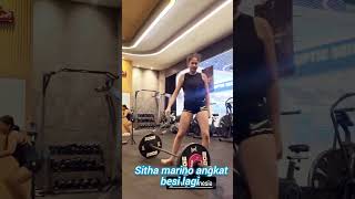 Sitha Marino Angkat Besi Lagi