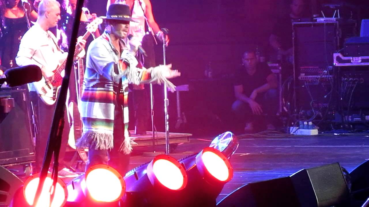 Talullah - Jamiroquai (Santiago, Chile 17/02/13)