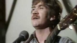 Vignette de la vidéo "Dick Gaughan - Handful of Earth"