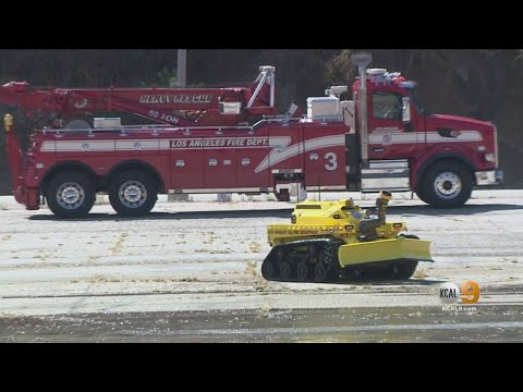 LAFD's New Firefighting Robot Rolls Into Action Early At Downtown LA Building Fire