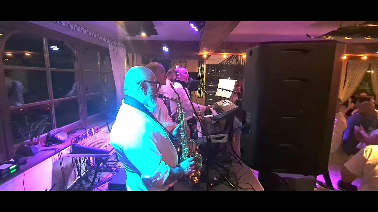 Zespół WATRA- ,, Ona ma zamiast serca głaz'' na żywo!