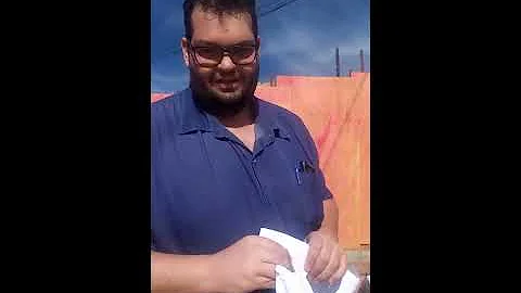 O que deve ter na placa da obra?