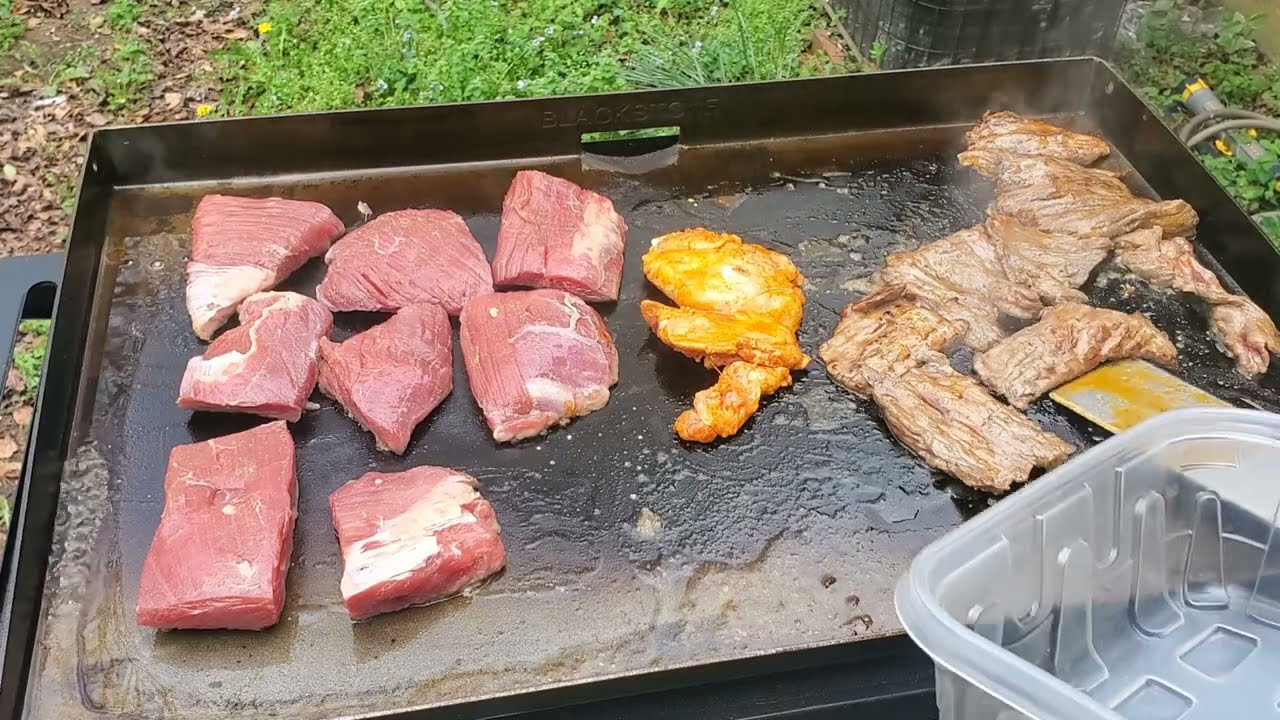 Cooking Steak and Chicken on the Blackstone 28 Inch Adventure Ready Griddle