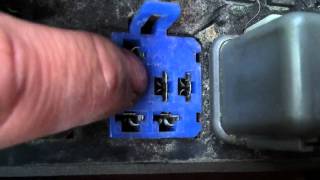 Isuzu trooper fuse box