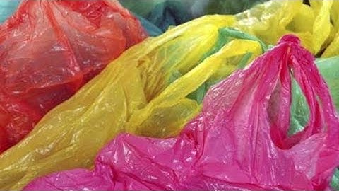 January Makamba apigilia msumari marufuku mifuko ya plastiki