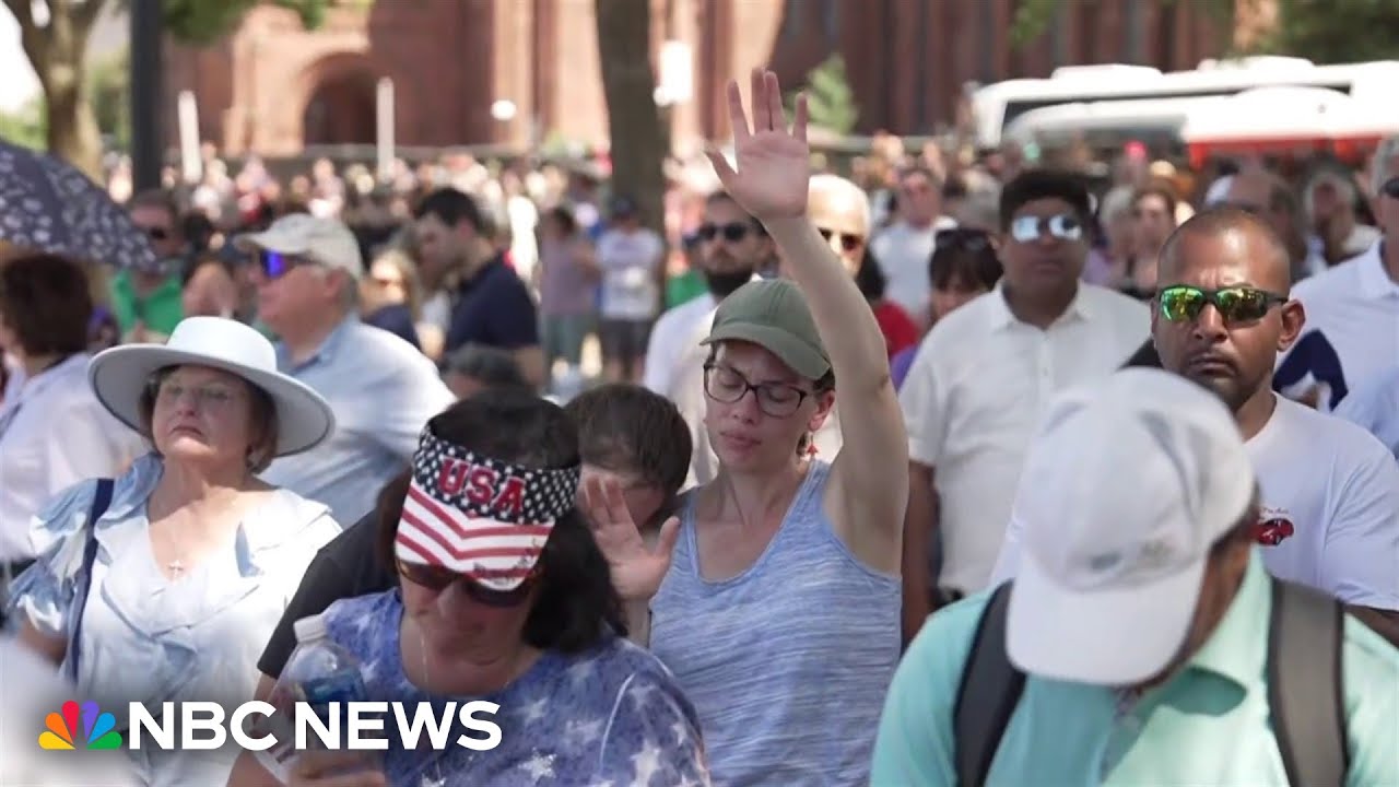 Thousands attend prayer rally in Washington