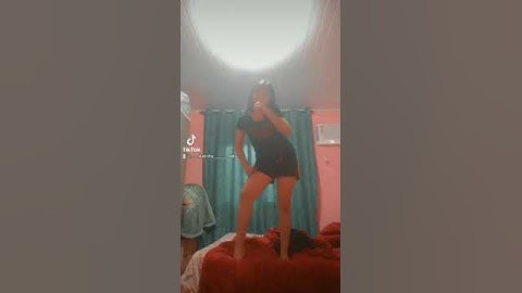 Nelly - Dilemma (Official Music Video) ft. Kelly Rowland - MEME