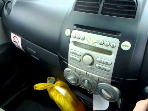 Perodua MyVi 1.3 powerful air conditioner - YouTube