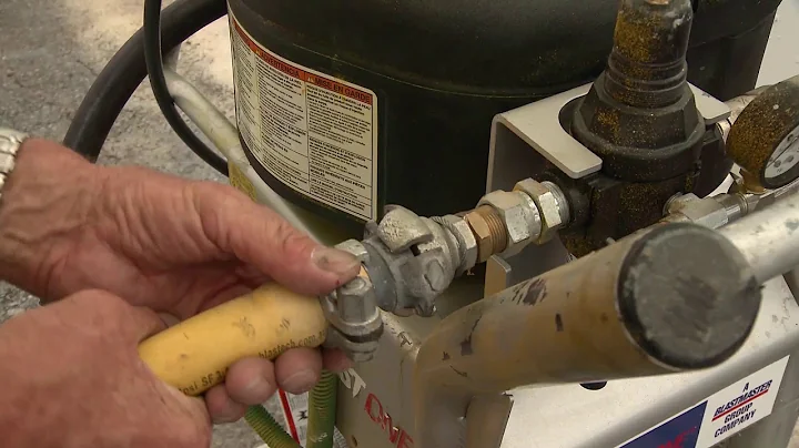 Correct fitting of air hose to airless