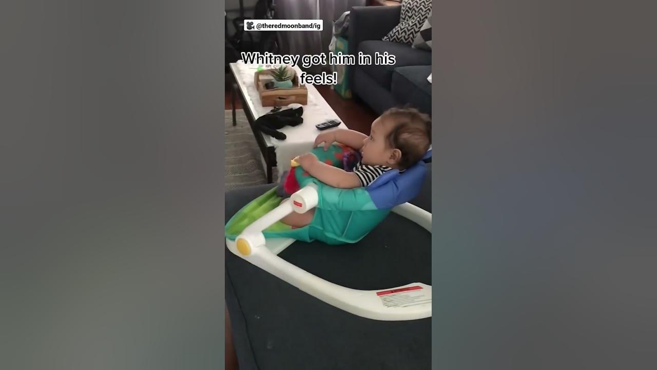 Little boy has heartwarming reaction to listening to Whitney Houston song ❤️❤️