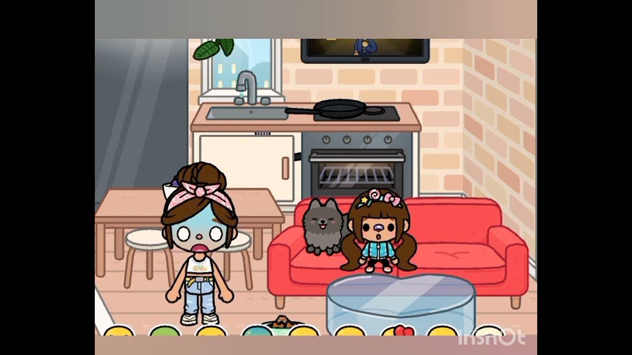 Ella gave a chocolate egg to muffin!! (toca boca) YouTube
