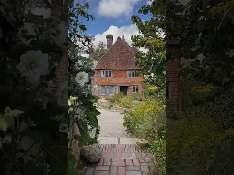 One Of The Cutest Holiday Cottages In England