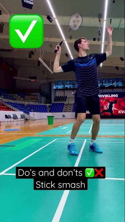Badminton Do’s and don’ts ✅❌ Stick smash #shorts #badminton #badmintonlovers #smash #badmintonindia