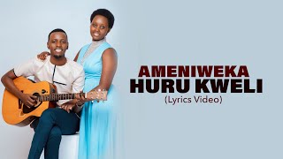 AMENIWEKA HURU KWELI (Lyrics Video)(SkizaCode 6930218) - PAPI CLEVER & DORCAS Ft MERCI PIANIST