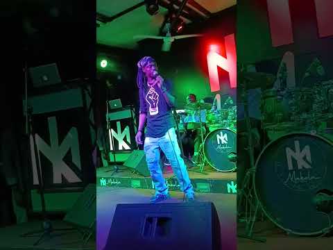 UMURUNDI CHICO YIGANYE INDIRIMBO YA BIG FIZO NDAKU MISINZE ABARI BARAHO IMITIMA IRANEZERWA