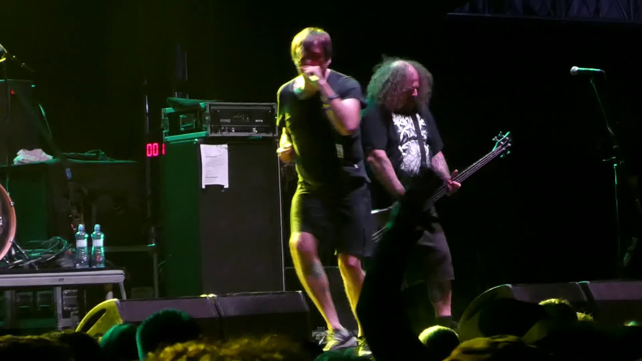 Brutal Assault 2019 - Napalm Death - On the Brink of Extinction - YouTube