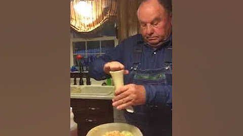 Hoyt Tidwells coleslaw