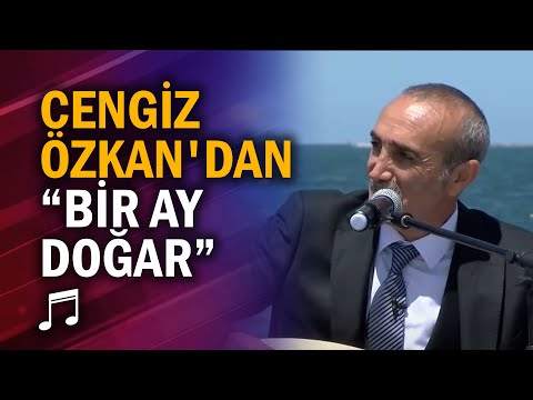 Cengiz Özkan'dan canlı performans ''Bir Ay Doğar''