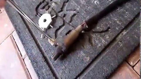 Replace o2 sensor Remove the connector to get a wrench on it!