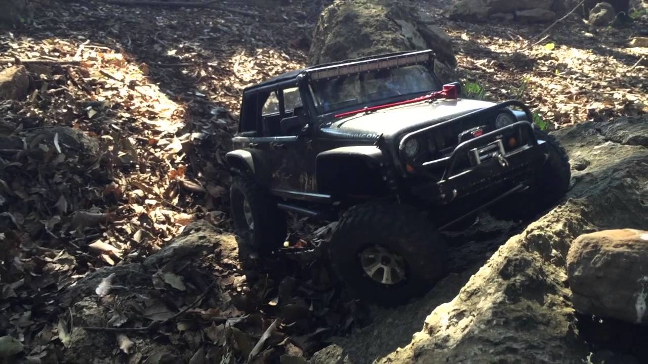 SCX10 Axial Jeep Wrangler Rubicon - KRK Crawling camera iphone 8 plus apk