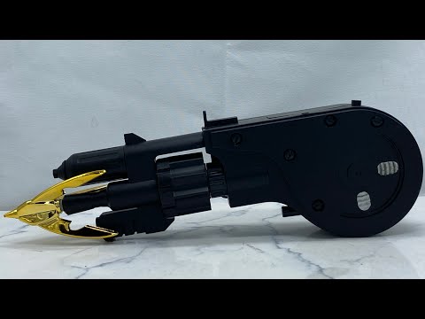 NECA Batman ‘89 Grapnel Launcher Replica Review & Toy Photography