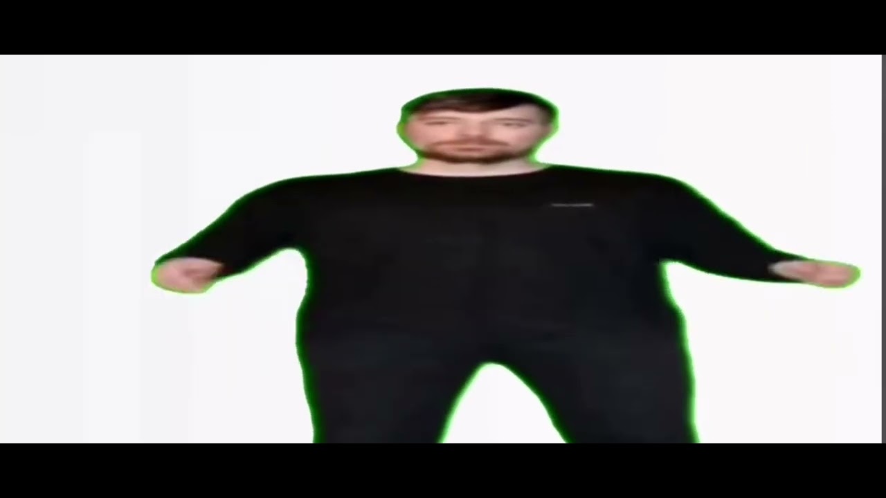 Мистер бист танцует, под музыку: папа едет в Волгоград.