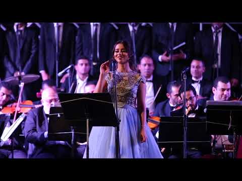 Balqees - Rajeen Ya Hawa (Live in Cairo) | (بلقيس - راجعين يا هوى (حفل الصوت والضوء