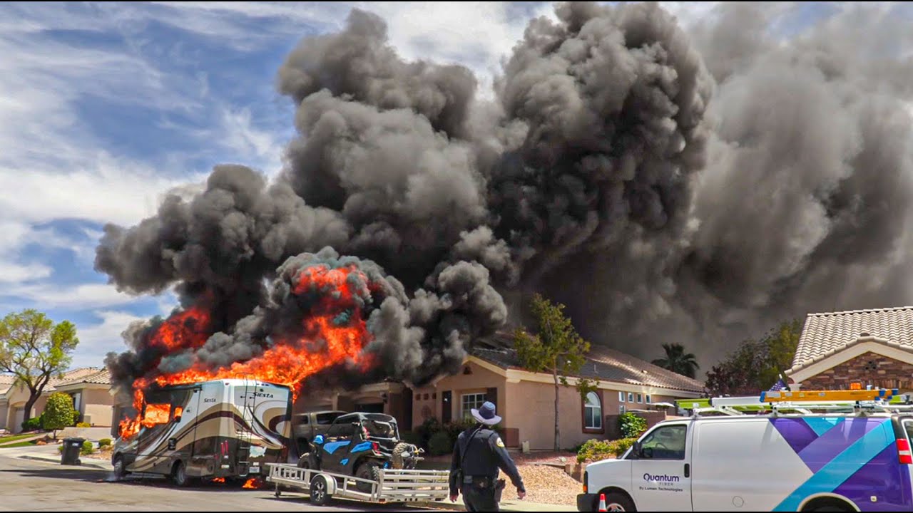 *PRE ARRIVAL* FULLY INVOLVED RV FIRE - Henderson Fire Department