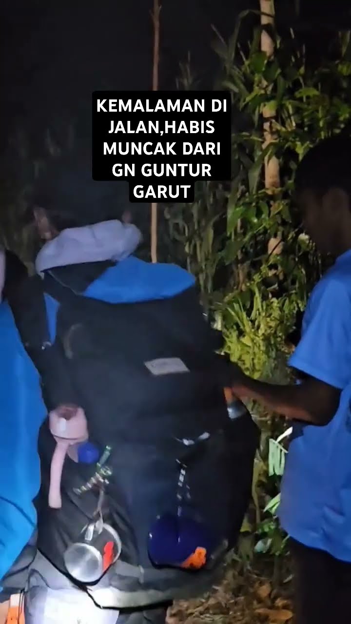 Pendaki Wanita Kakinya Udah Tak Kondusip
