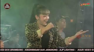 RINDI SAFIRA TUMBAL WONG WONG JOWO DHEHAN MADIUN AVS VIDEO SHOTING