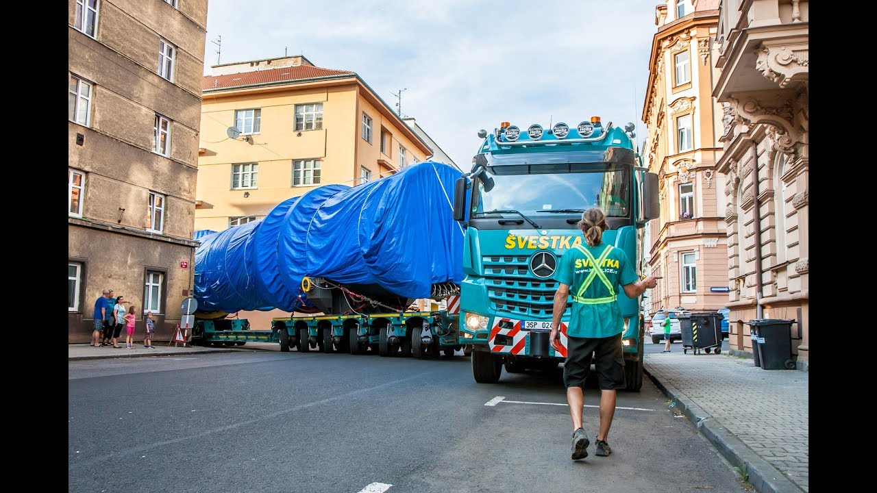 Přeprava nadrozměrného nákladu - část strojního zařízení - Pavel Švestka, s.r.o.