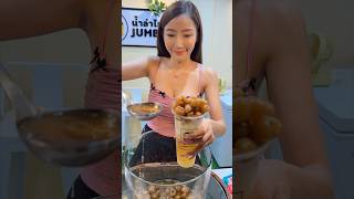 The Most Popular Longan Juice Lady In Thai Night Market #Shorts