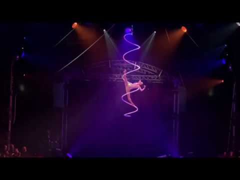 Aerial Spiral Act Rahel Merz Regensburger Weihnachtscircus - YouTube