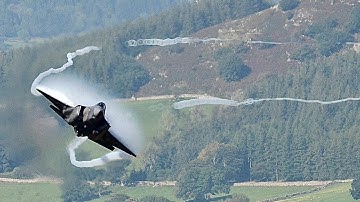 Mach loop Cad East - RCAF F-18’s USAF F35’s RAF Phenom ​⁠