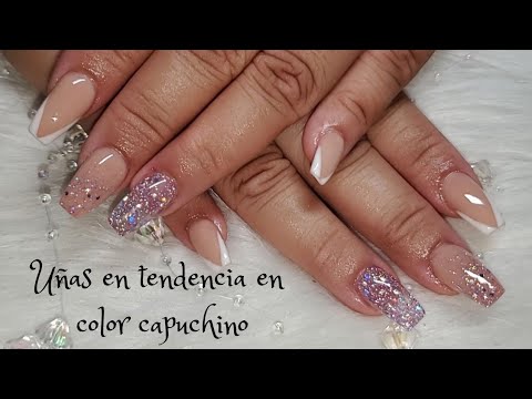 Uñas acrilicas capuchino con punta francesa y gliter rosa - thptnganamst.edu.vn