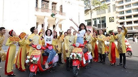 Ngọc Trinh và Diệu Nhi “đại náo” đường phố cùng đoàn rước dâu