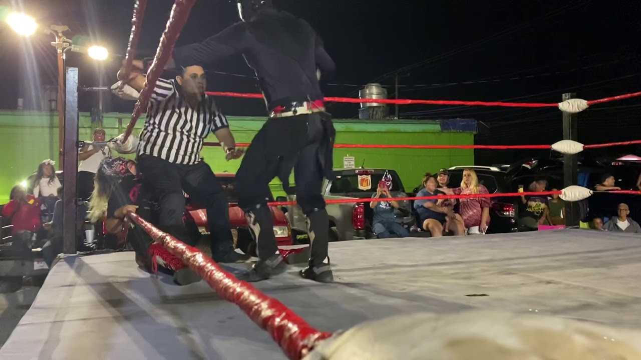 Lucifer Black VS Sadika