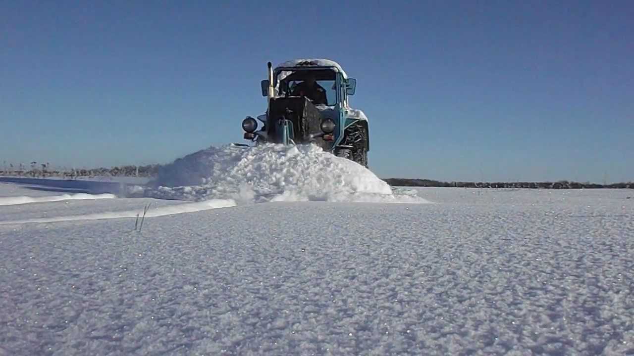 Смотрю в окно и вижу снег
