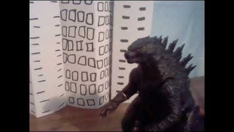 Godzilla 2014 vs Godzilla 2000 stop motion