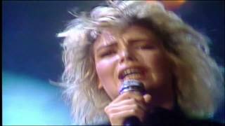 Kim Wilde - You Keep Me Hangin&#39; On 1986