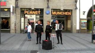 Munich Street Mucisians - Katjuscha