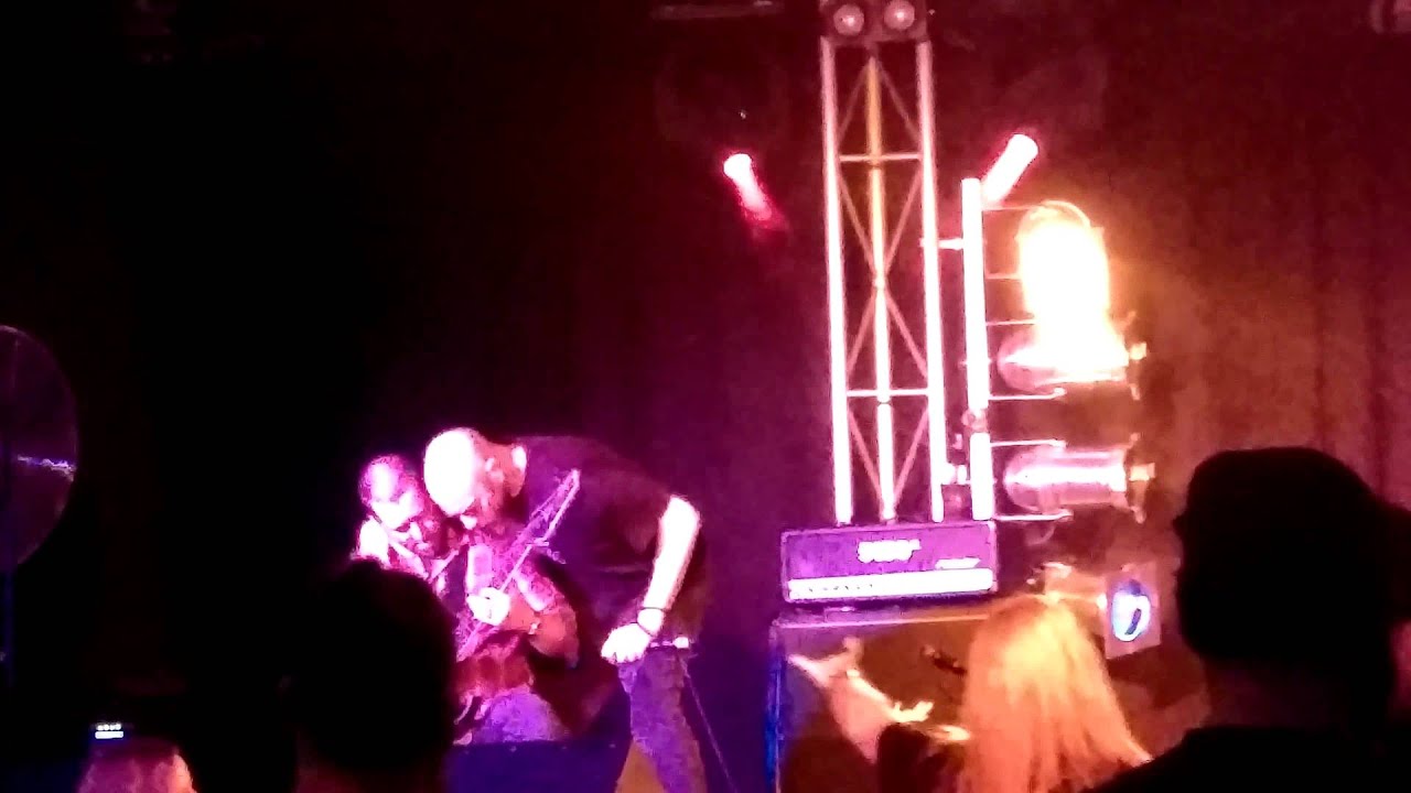 HEADBORE 'WHAT WE ARE' Live at Bridgeway Hotel JULY 2015