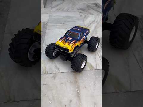 RC Bigfoot Monster Truck 🔥🔥 #rccar #shorts #monstertruck