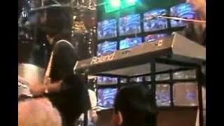 Saphir   --    Shot   In   The   Night   Video HQ