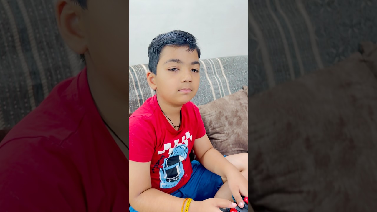 Krashiv helps mom when she is sick 🥰
