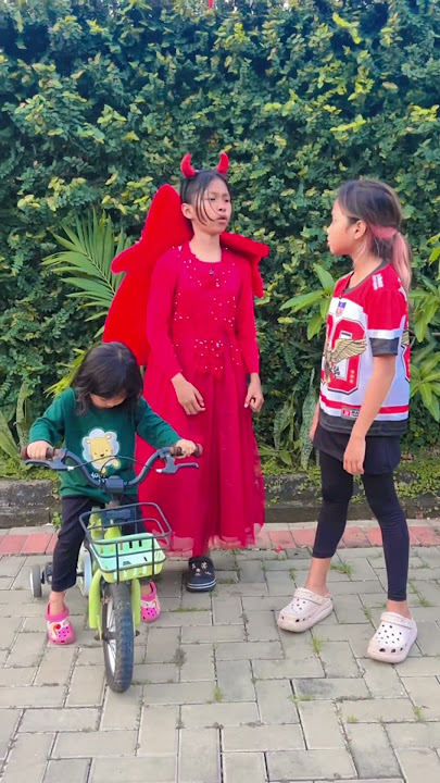 Zulfa is called a step sister