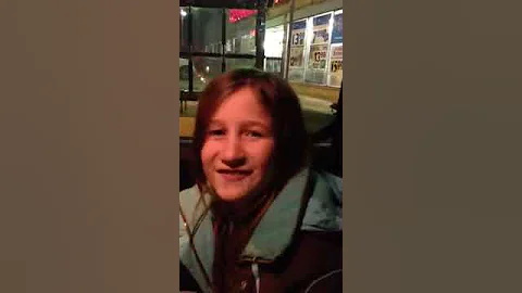 Mae imitates misty Maddox