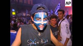 Greek fans celebrate victory in Euro 2004